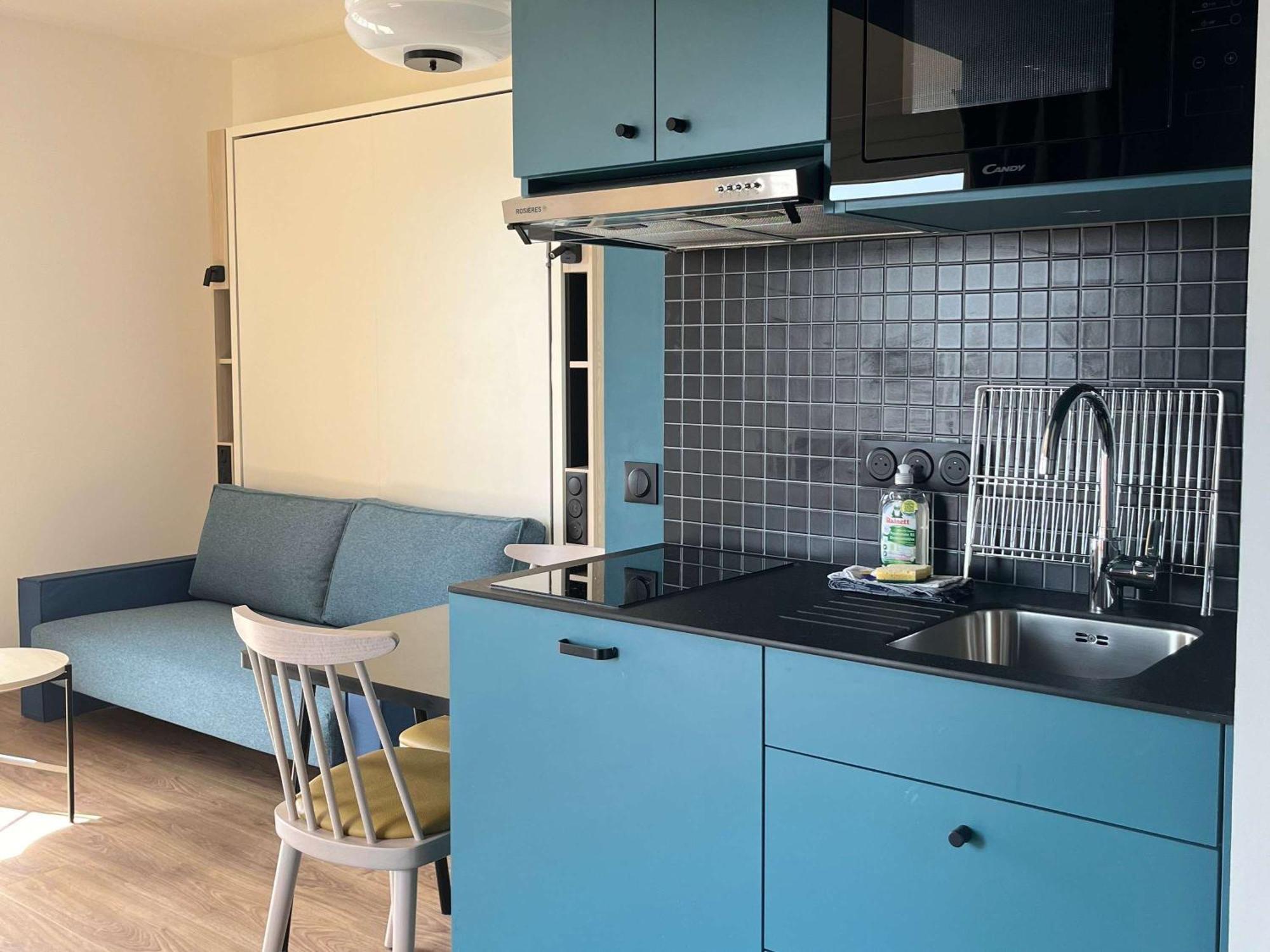 Aparthotel Adagio Access Porte De Camargue Сен-Мартен-де-Кро Екстер'єр фото