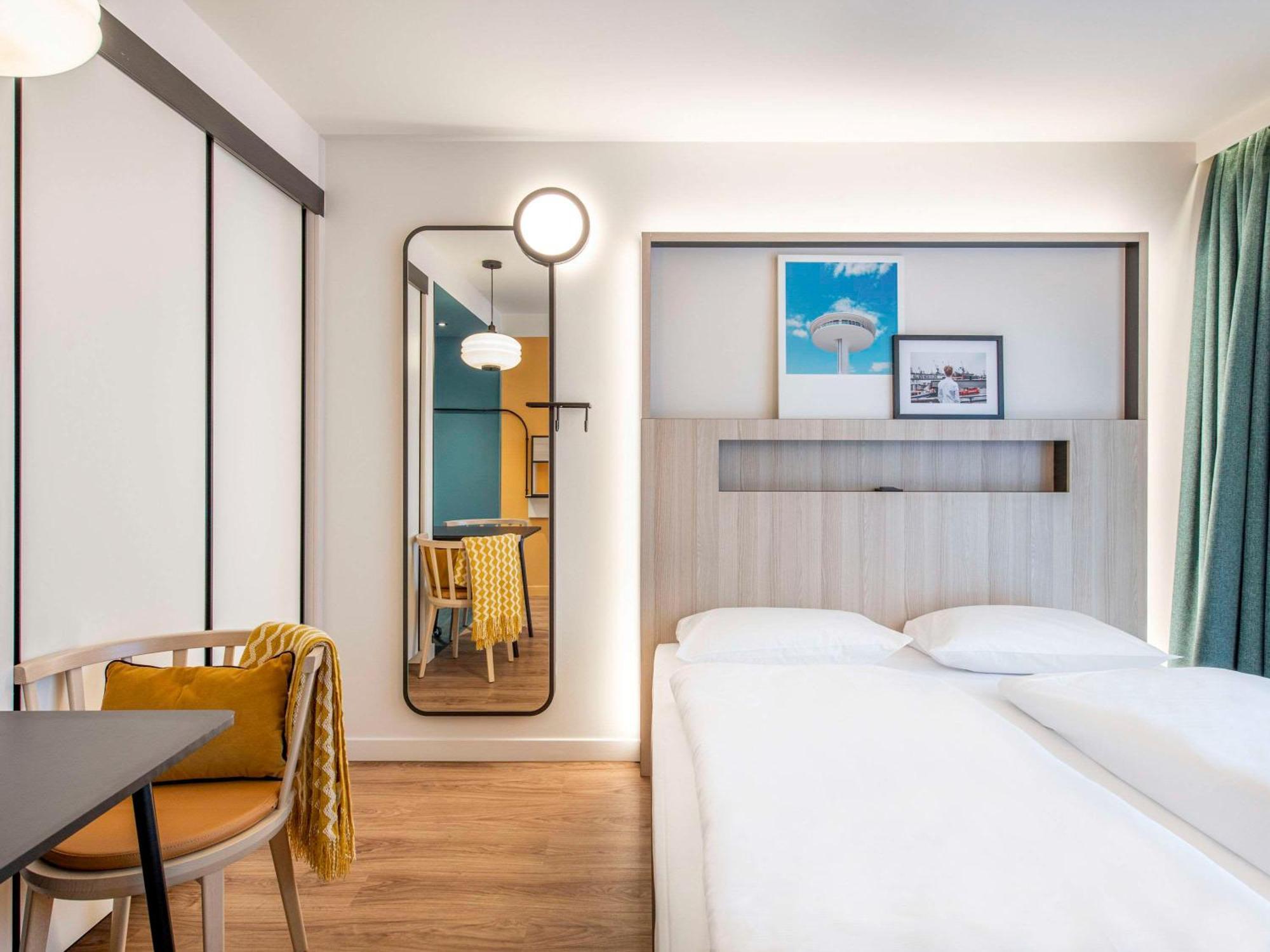Aparthotel Adagio Access Porte De Camargue Сен-Мартен-де-Кро Екстер'єр фото